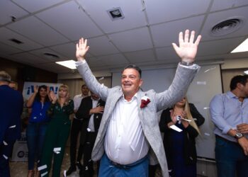 Eiben se autoproclama como el único candidato local de Milei