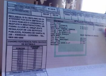Condenaron a Epec a reintegrar el dinero a una usuaria y resarcir el daño causado