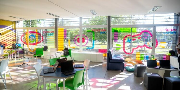 El municipio dejó inaugurada la segunda Tecnoteca Crea, en barrio Congreso