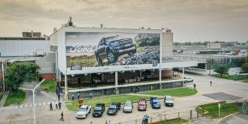 Ford invertirá US$82 millones para desarrollar nueva generación de motores en planta de Pacheco