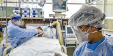 Por el coronavirus, hubo un 18,2% más de muertes en el bienio 2020-2021