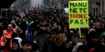 No cesan las protestas en París