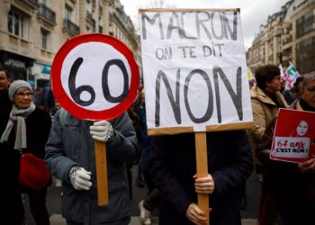 Una masiva protesta paralizó Francia en contra de la reforma de las pensiones