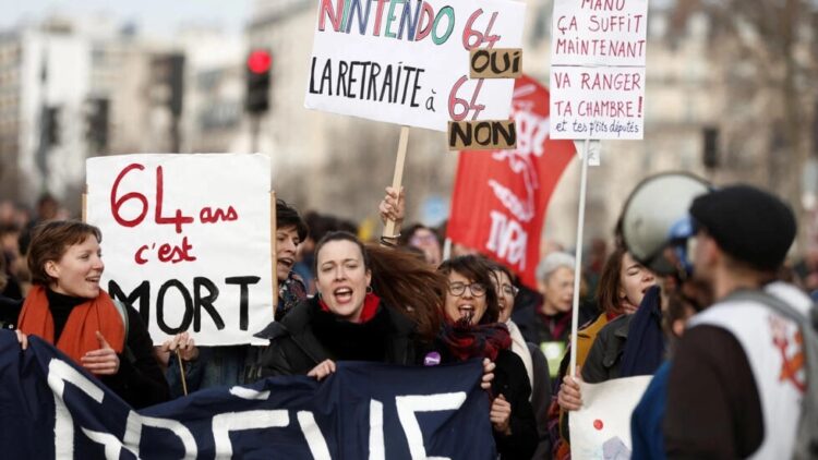 Gremios paralizarán Francia en rechazo a la reforma de Macron