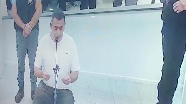 Los dos policías acusados de dispararle a Blas dijeron que no tuvieron "intención" de matar