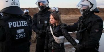 Detuvieron a Greta Thunberg durante una manifestación en Noruega