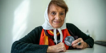 Taty Almeida: «Desde hace 45 años la única lucha que se pierde es la que se abandona»