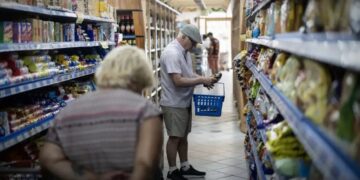 La inflación se volvió a acelerar y escaló hasta el 6,6% en febrero