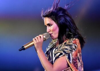 Lali Espósito batió el record