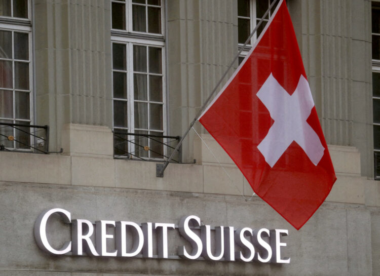 UBS acordó la compra de Credit Suisse por USD 2.000 millones
