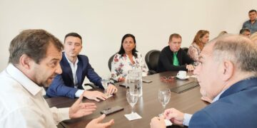 El bloque de legisladores Juntos UCR respaldó a De Loredo y Juez