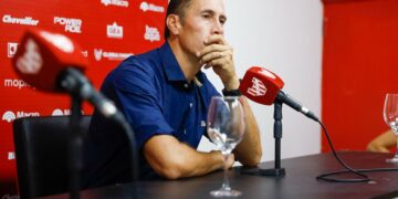 Bovaglio buscará rearmar la defensa