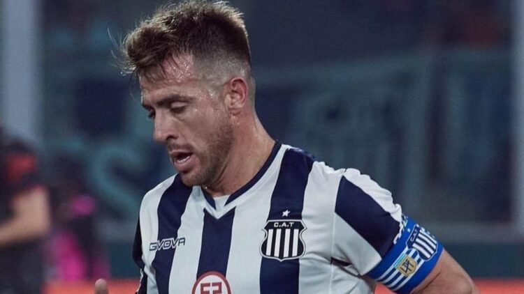 Buffarini es baja en Talleres