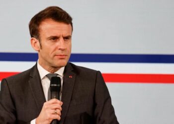 Las protestas no cesan y Macron busca calmar a los franceses con una entrevista en televisión