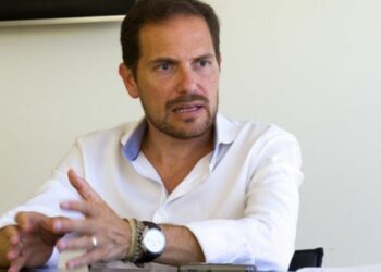 Imputaron al intendente Martín Gill por violencia de género y lesiones