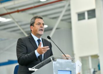 Massa destacó que la tasa de empleo es la más elevada desde hace 20 años