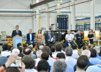 El FMI y el Gobierno llegaron a un acuerdo para reducir la meta de reservas en 2023