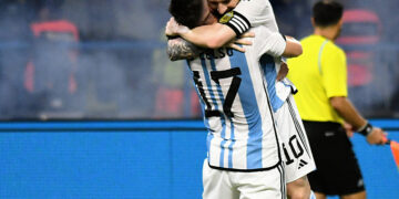 El campeón del Mundo completó la fiesta con una goleada ante Curazao