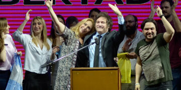 Milei lanzó su plataforma web para sumar 100.000 fiscales a La Libertad Avanza