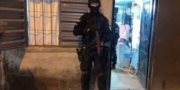 Barrio Marechal: desbarataron un punto de venta de cocaína que funcionaba en un domicilio