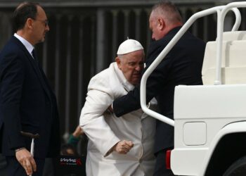 El Papa tiene una infección respiratoria