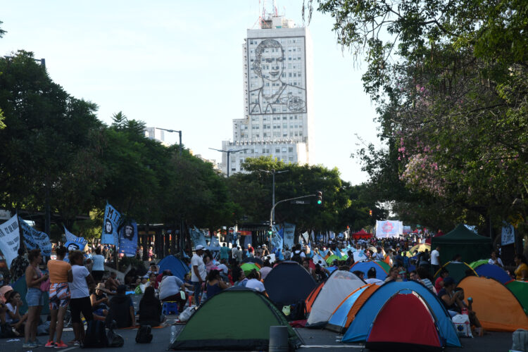 Darán de baja 85.000 titulares del Potenciar Trabajo que no se validaron