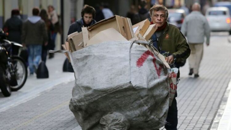 El 50,5% de la población cordobesa es de clase baja