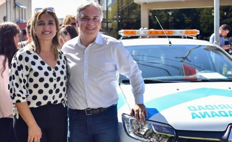 La presidenta del Ente Metropolitano se mostró junto a Llaryora en un acto.