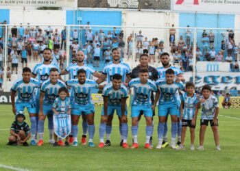 Racing va por otra victoria ante Independiente de Mendoza