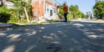 El crudo testimonio de la tía del niño asesinado en Rosario: «El barrio está de luto, están todos enojados»