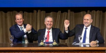 «Un país que necesita dólares, debe dejar de poner cepos y trabas a quienes son capaces de generar dólares” 