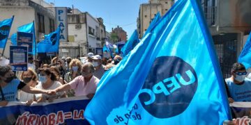 La UEPC define hoy si continúa con las medidas de fuerza