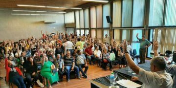 La Provincia ofreció cobrar el Fonid a los docentes jubilados