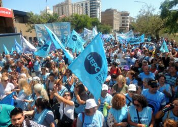 Los docentes paran en toda la provincia y esperan otra oferta del Panal