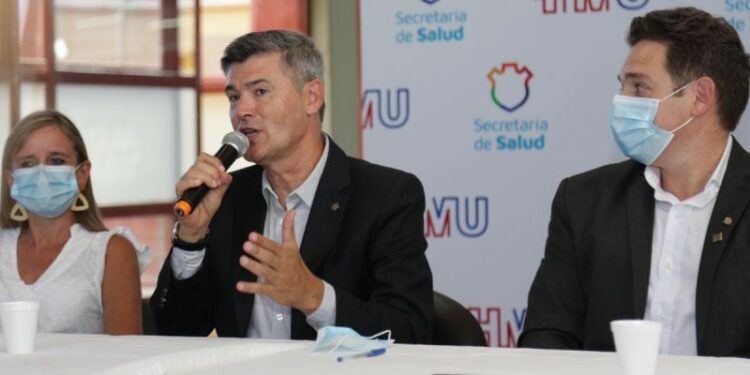 En el acto estuve presente el viceintendente de Córdoba, Daniel Passerini.