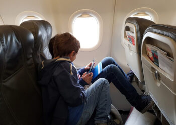 Trajo a sus hijos de Italia por sufrir violencia doméstica pero la acusaron de retención indebida