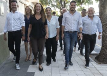 Vidal exhibió unidad en Córdoba