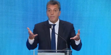 Massa anunció un nuevo Dólar Agro a $300 para las exportaciones agroindustriales