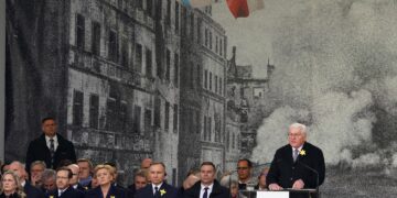 En el aniversario del levantamiento del gueto de Varsovia, el presidente alemán pidió disculpas en Polonia