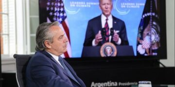 Alberto Fernández criticó la escasa inversión global para combatir el cambio climático