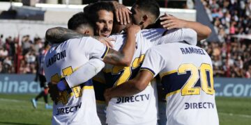 Con DT interino, Boca goleó a Barracas Central