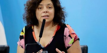 Vizzotti: «Estamos trabajando para minimizar el impacto del dengue»