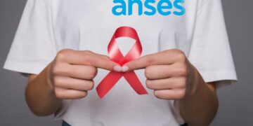 Ya es posible gestionar la pensión para personas con VIH o hepatitis en situación vulnerable