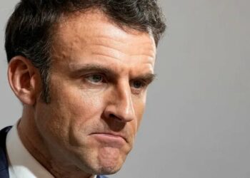 Pese a las protestas, Macron promulgó la polémica ley de reforma de pensiones