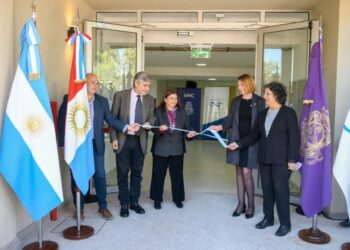 El Conicet inauguró un nuevo edificio en la UNC