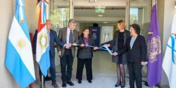 El Conicet inauguró un nuevo edificio en la UNC
