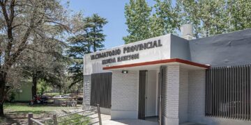 El vacunatorio del Hospital Rawson atenderá hoy y mañana