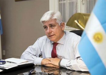 Destituyeron al fiscal federal Viaut por el cobro de coimas