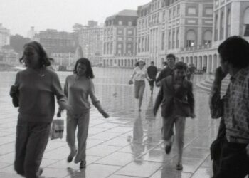 La última cartelera de abril