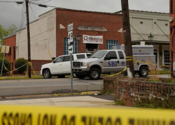 Al menos cuatro muertos en un tiroteo en un cumpleaños de adolescentes en Alabama